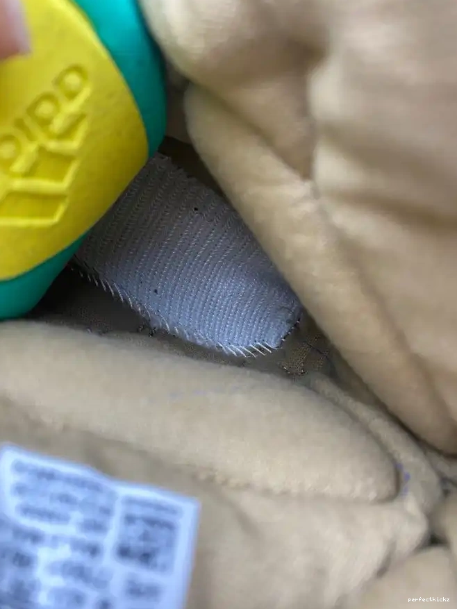 Yeezy Khaki Boot GX0054 Adidas NSLTD 0515